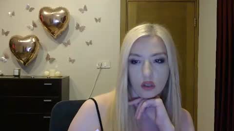 Snapshot of wild_silk_desire chatting on 14, 7, 2026 Alina online show from 14, 7, 2026
