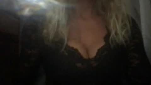 Snapshot of wildandjung chatting on 12, 7, 2026 Liesbeth online show from 12, 7, 2026