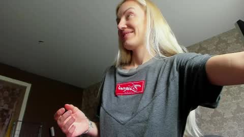 wildforestmuse  twitter online show from 2, 4, 2026