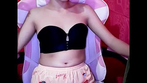 Snapshot of wildhorny_asian chatting on 3, 3, 2025 wildhorny_asian online show from 3, 3, 2025