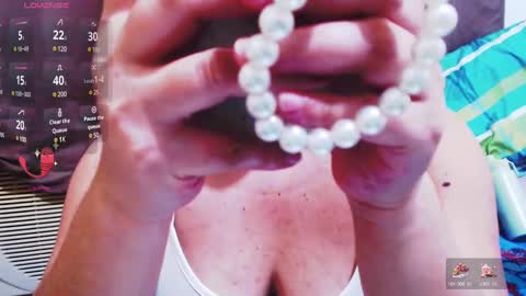 wildhotasianx online show from 28, 12, 2024