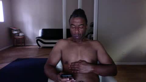 wildnight007 online show from 5, 2, 2025