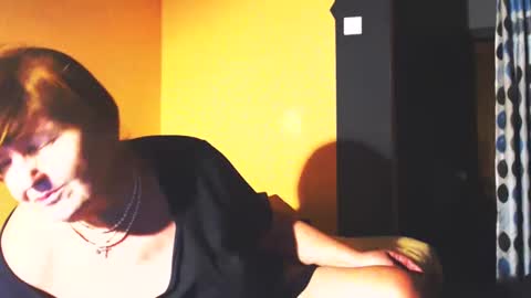 WildRedCat online show from 9, 2, 2025