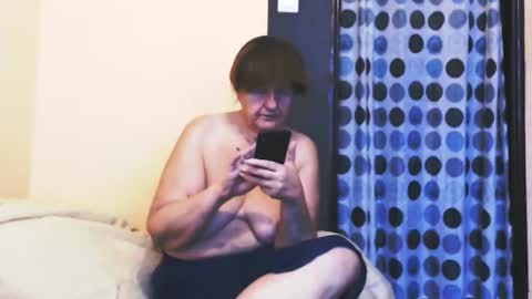 WildRedCat online show from 20, 10, 2025