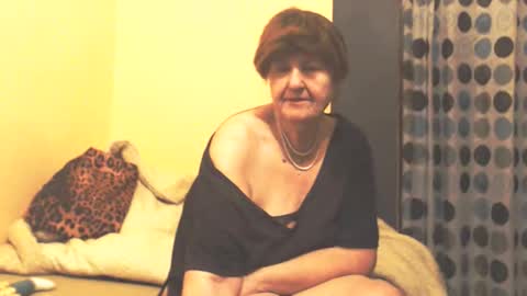 WildRedCat online show from 8, 2, 2026