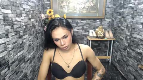 Snapshot of wildroxie chatting on 4, 8, 2026 ROXIE online show from 4, 8, 2026