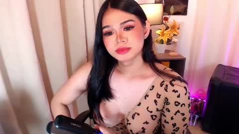 Snapshot of wildsavagelucy chatting on 29, 11, 2025 Ms Lucy online show from 29, 11, 2025