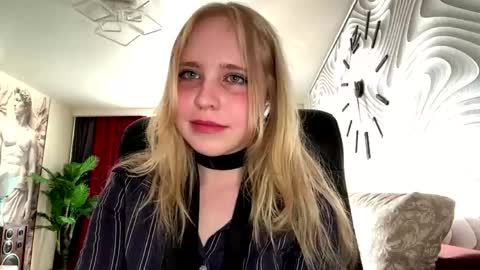 Snapshot of wilhelminafraker chatting on 24, 5, 2026 Anny online show from 24, 5, 2026
