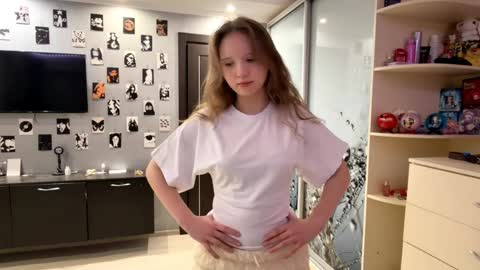 Olivia online show from 30, 3, 2026