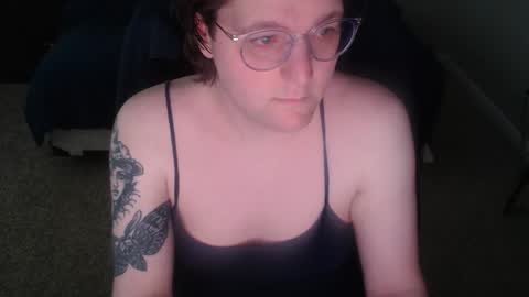 Snapshot of willh8967 chatting on 1, 6, 2026 LunaSweet online show from 1, 6, 2026