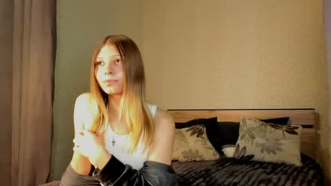 Snapshot of willowcut chatting on 9, 7, 2026 willowcut online show from 9, 7, 2026
