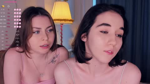 Amalia and Mia online show from 23, 12, 2024