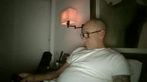 wingnutt765733 online show from 16, 1, 2026