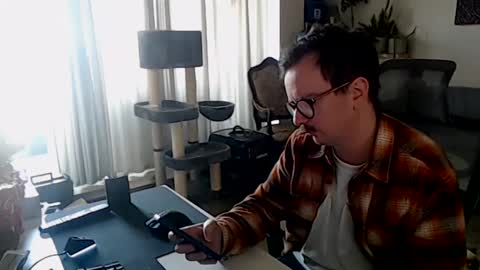 Snapshot of winnydepooh chatting on 17, 2, 2025 cream36 online show from 17, 2, 2025