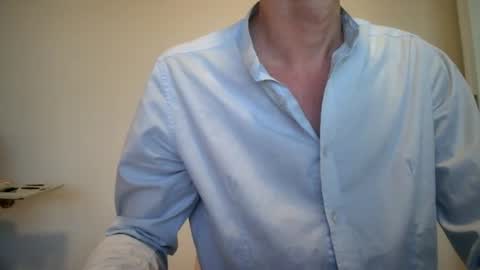 Snapshot of winston1414 chatting on 25, 5, 2026 JanCloud online show from 25, 5, 2026