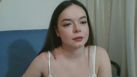 Snapshot of winter__white_rose chatting on 7, 6, 2026 Emma online show from 7, 6, 2026