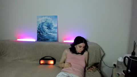 Vika online show from 1, 12, 2025