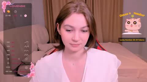 Snapshot of wise_whiter chatting on 17, 9, 2025 wise_whiter online show from 17, 9, 2025