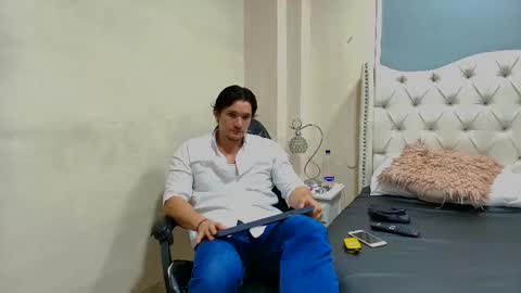 Wiston online show from 11, 2, 2026