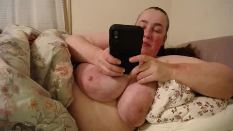 Annie online show from 25, 2, 2025