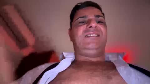 Snapshot of witebull83 chatting on 10, 2, 2025 Witebull online show from 10, 2, 2025