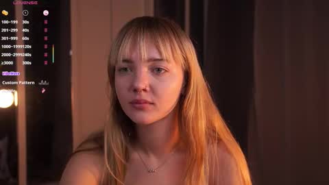 Hollis online show from 30, 10, 2025