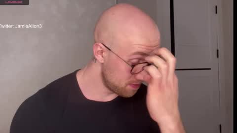 Wlademar online show from 3, 12, 2025