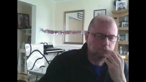 wobble444 online show from 17, 4, 2026