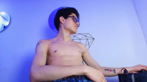  W O L F  online show from 20, 11, 2025