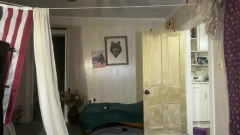 Wolfblazer online show from 23, 9, 2025