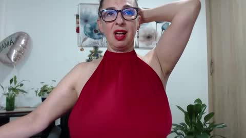 Womanhornyx online show from 2, 12, 2025