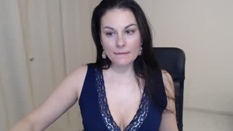 wonderr_woman online show from 14, 1, 2025