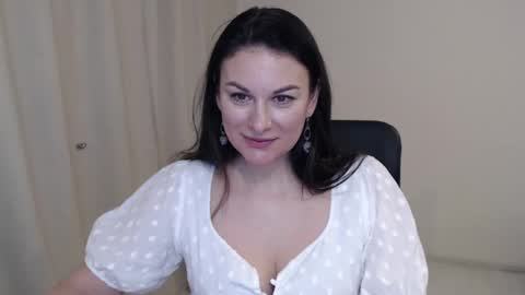 wonderr_woman online show from 16, 1, 2025