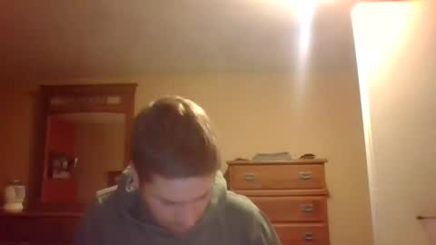 woodeee77 online show from 7, 1, 2025