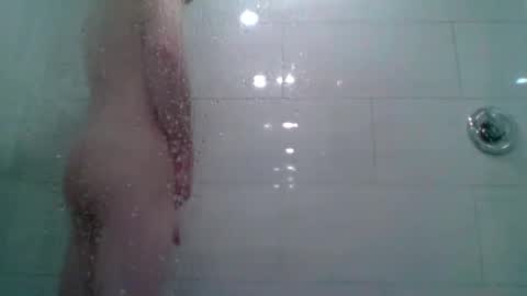 woodeee77 online show from 25, 4, 2026