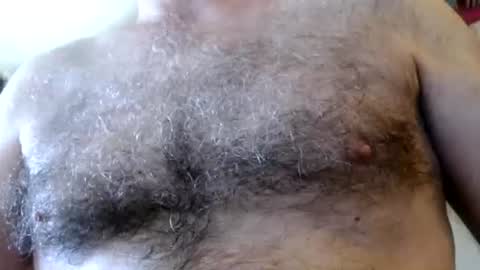 Snapshot of woodiesays chatting on 22, 10, 2025 WoodieSays online show from 22, 10, 2025