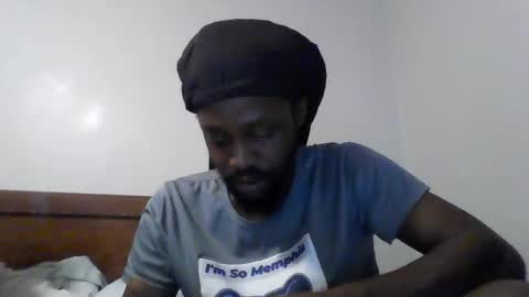 Snapshot of woodpipe69 chatting on 28, 9, 2025 Woodpipe69 online show from 28, 9, 2025