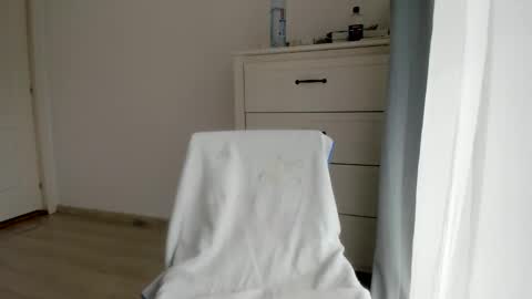 Wolfie online show from 26, 1, 2025