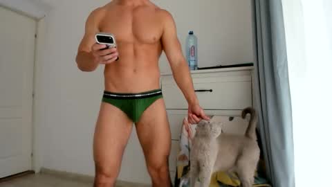 Snapshot of woolfiie chatting on 1, 6, 2026 Wolfie online show from 1, 6, 2026