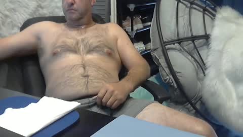 Snapshot of worldpolo1 chatting on 23, 9, 2025 Matt online show from 23, 9, 2025