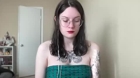 Lucina online show from 14, 1, 2025