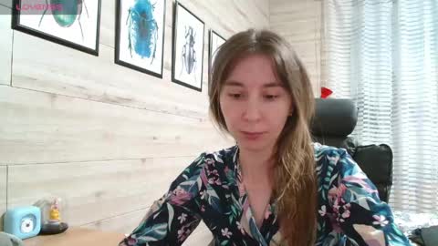 Snapshot of wow_porno_ chatting on 28, 4, 2026 Anna online show from 28, 4, 2026