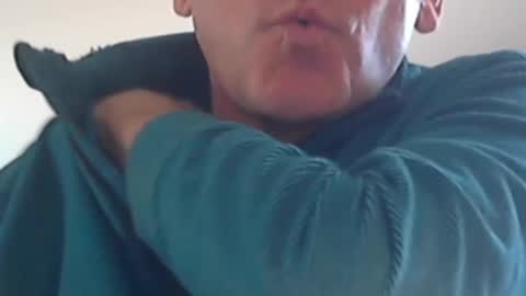 Snapshot of wuki123 chatting on 22, 1, 2025 Wuki online show from 22, 1, 2025