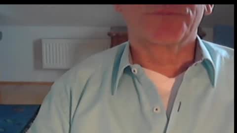 Snapshot of wuki123 chatting on 17, 10, 2025 Wuki online show from 17, 10, 2025