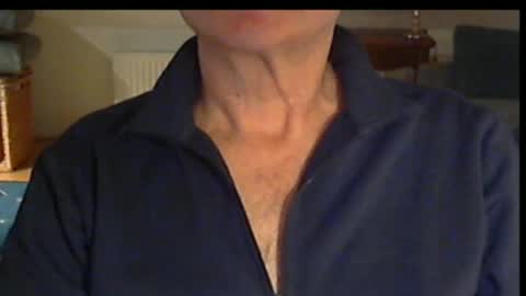 Snapshot of wuki123 chatting on 11, 11, 2025 Wuki online show from 11, 11, 2025