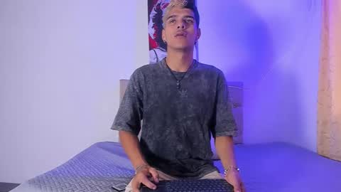 wyatt online show from 12, 9, 2025