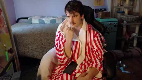 Wyatt online show from 5, 11, 2025