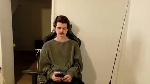 Wyatt online show from 10, 4, 2026