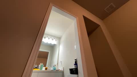 Wynter Heat online show from 13, 9, 2025