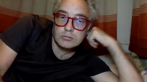 x0c online show from 12, 4, 2026